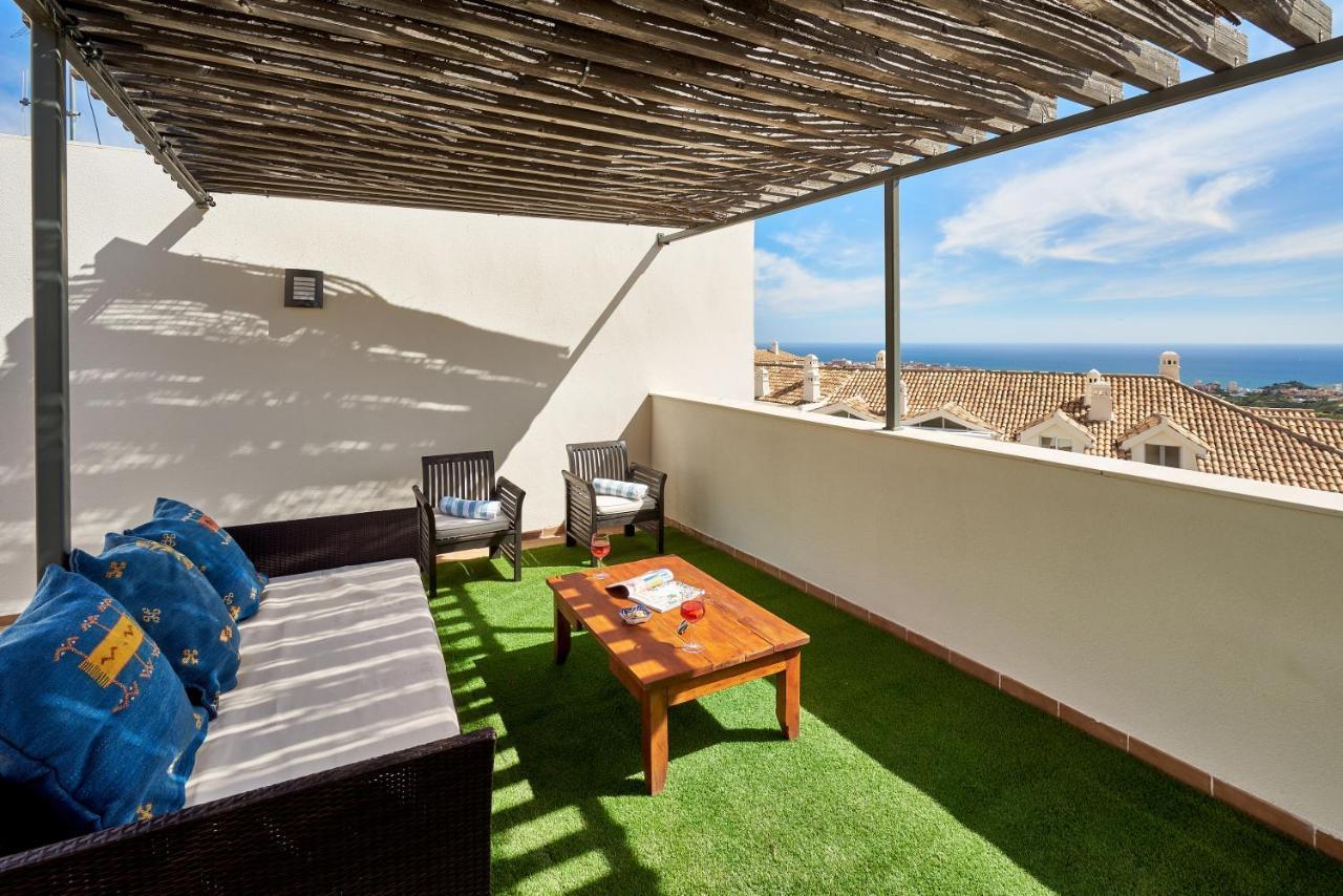 Sea View Penthouse, Pool, Privacy, Benalmadena Apartment Exterior photo